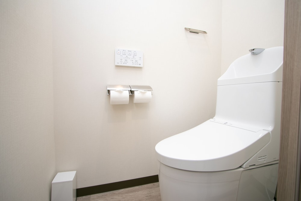 Standard Apartment thumbnail 6