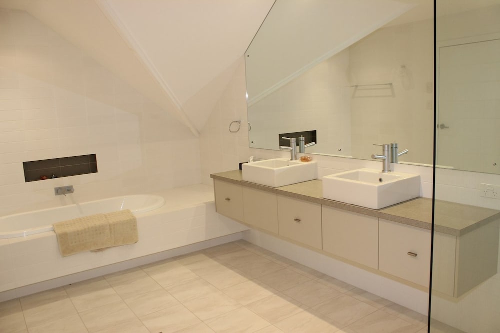 Room photo 2