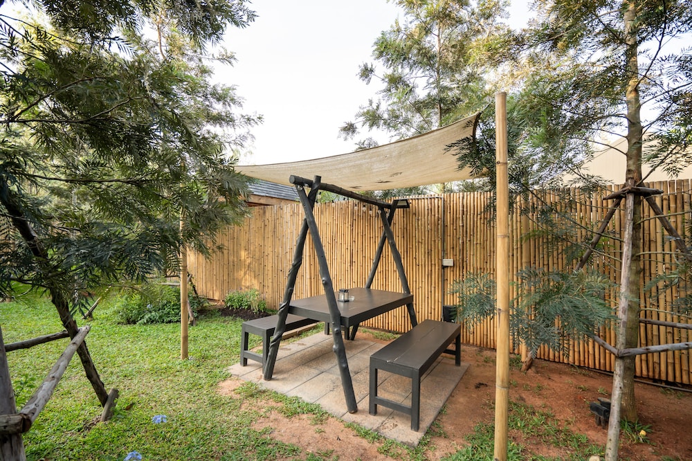 Duplex (Breakfast Included, Dinner Not Included) - Photo 16