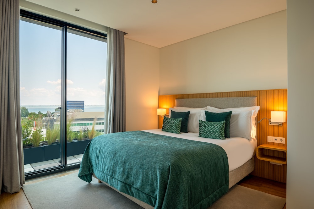 Superior Apartment, 3 Bedrooms - Photo 11