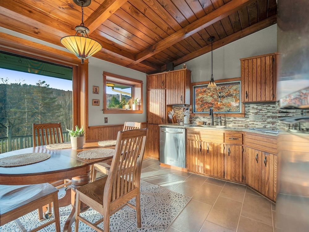 Premium Villa, Mountain View photo 2