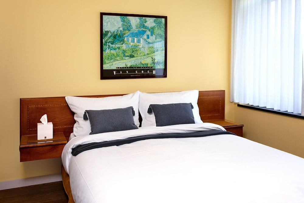 Classic Double Room, Private Bathroom - Photo 1