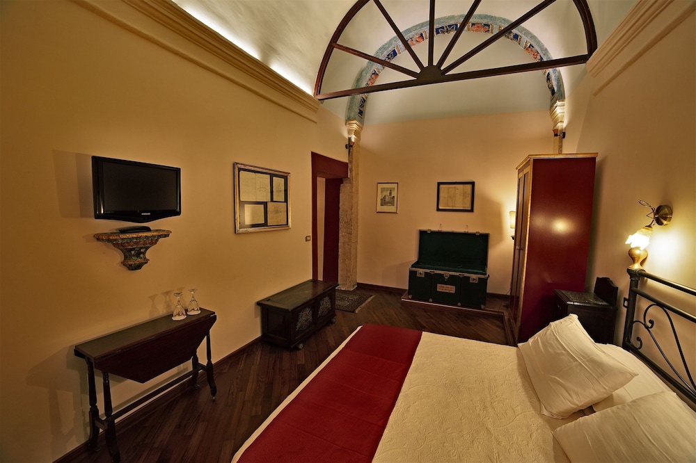 Family Suite, 2 Bedrooms, Terrace, River View
