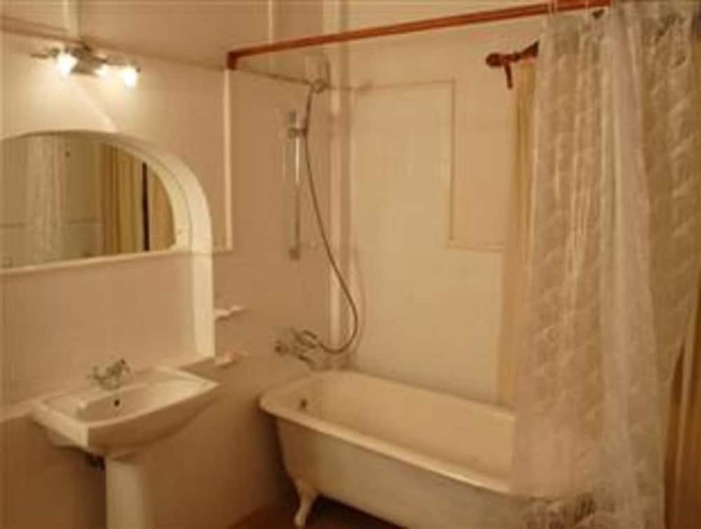 Standard Triple Room photo 2