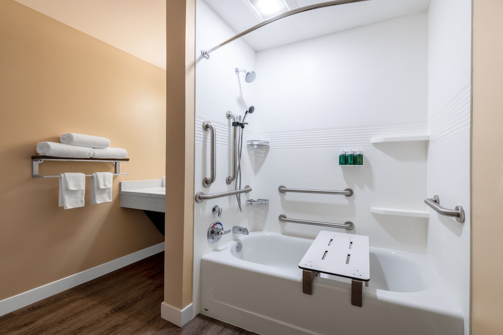 TownePlace Suites by Marriott Indianapolis Airport, Photo 2