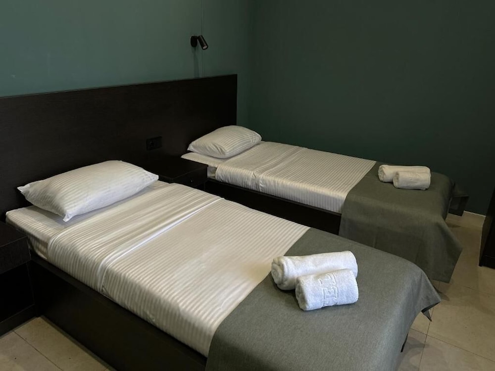 Economy Double or Twin Room - Photo 9