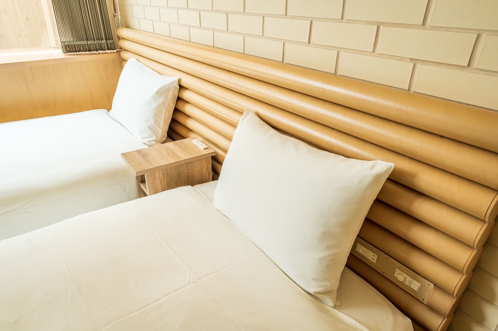 Economy Twin Room, 2 Twin Beds, Non Smoking