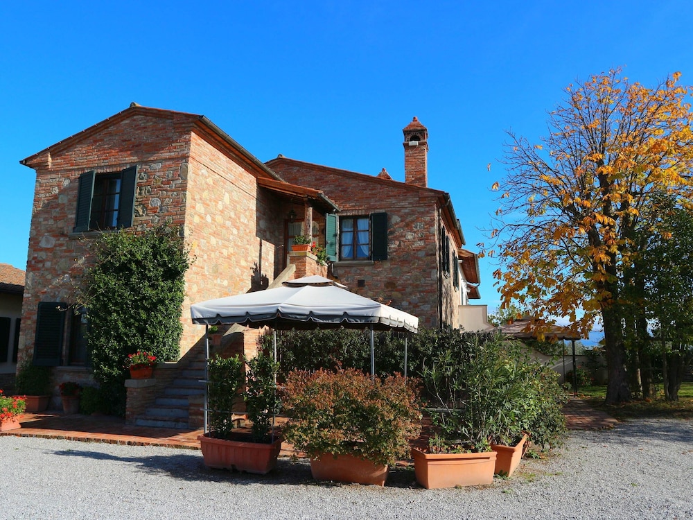 House photo 1