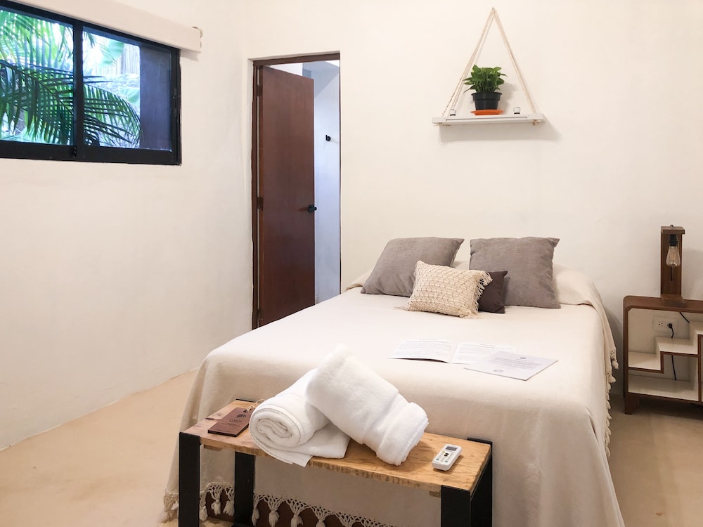 Traditional Double Room, 1 Double Bed - Photo 1