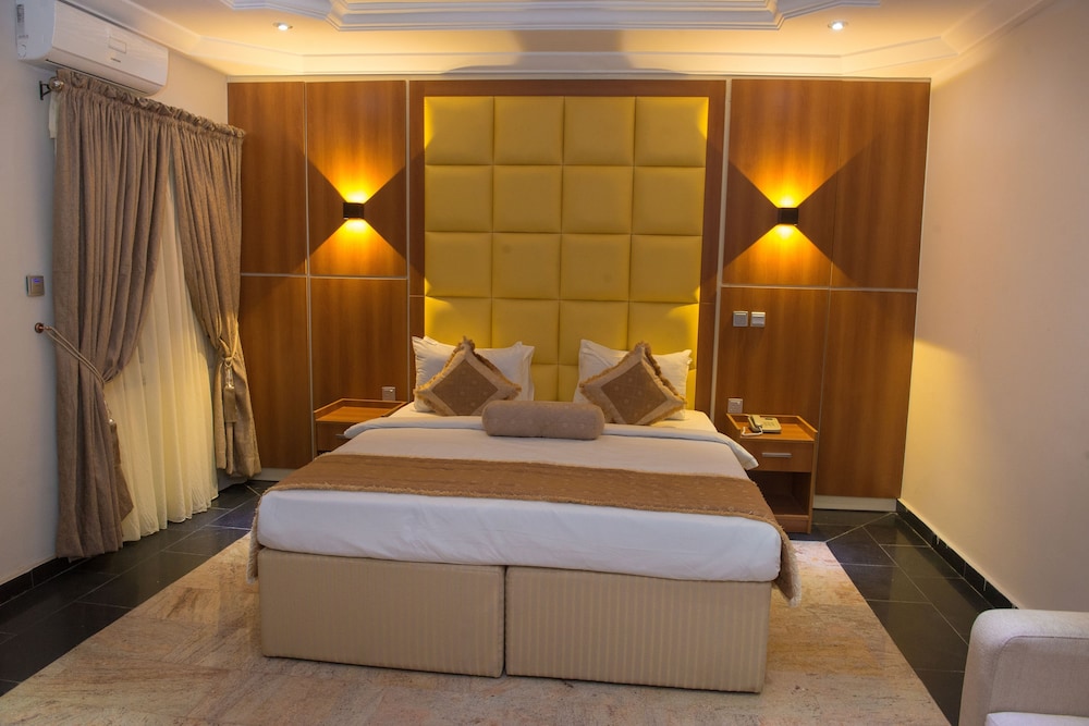 Business Room photo 2