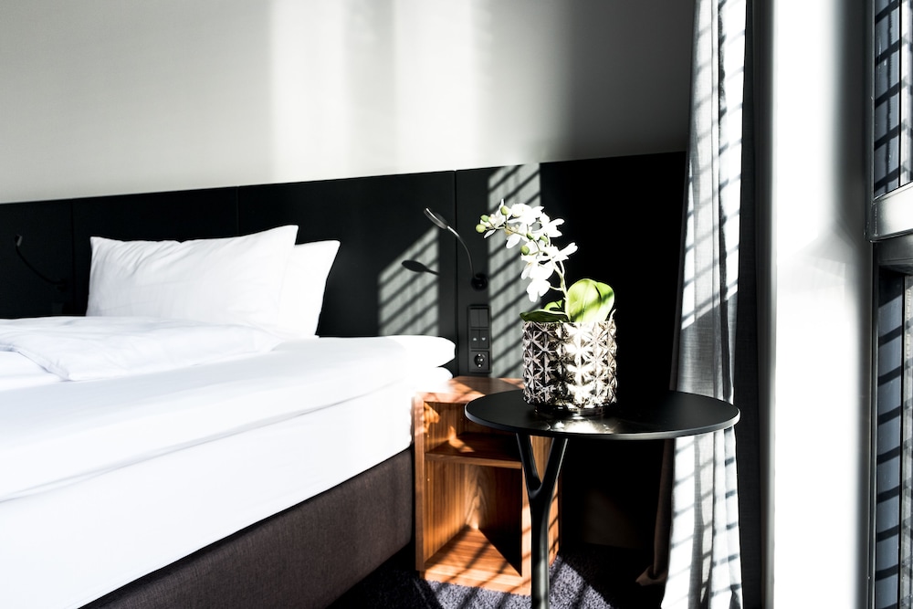Comfort Twin Room - Photo 2