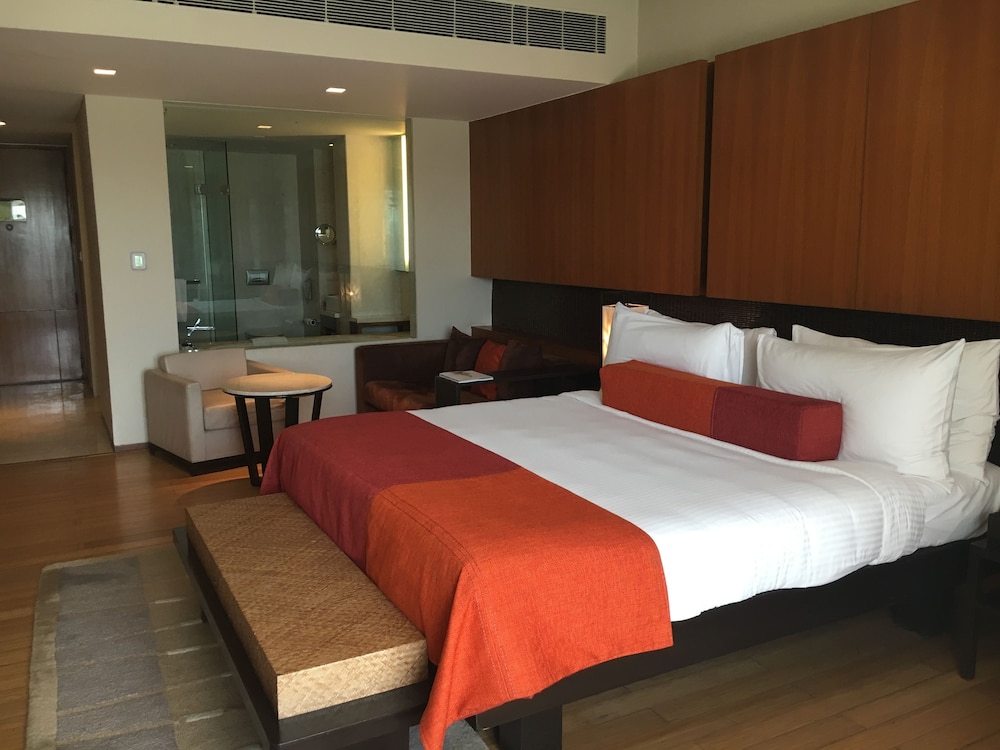 Deluxe Room, Courtyard View photo 2