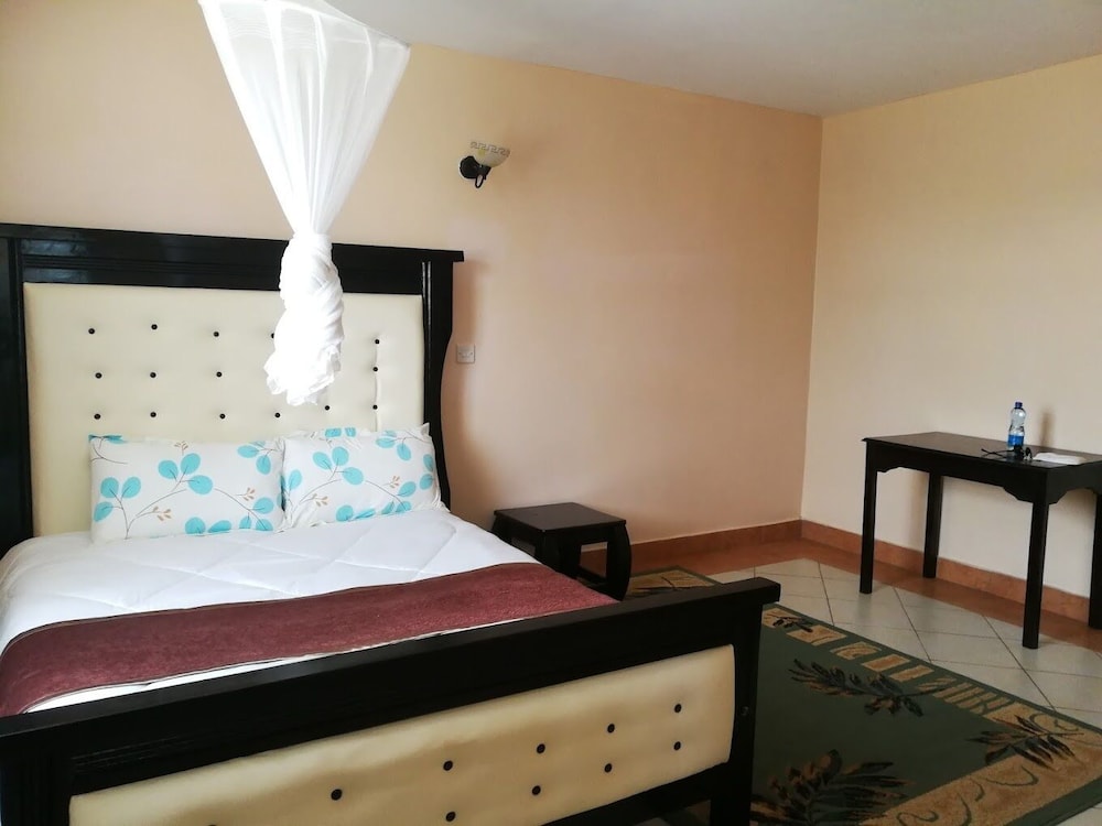 Deluxe Double Room, Garden View