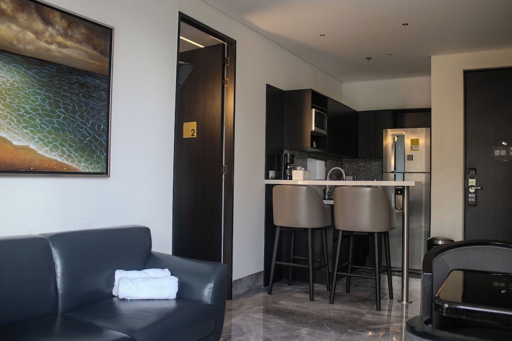2-Bedroom apartment with hot tub on the balcony - Photo 15