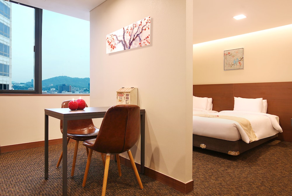 [Early Bird] Residence Twin - Non-Refundable (1 reschedule is allowed)