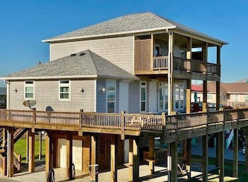 House, 3 Bedrooms photo 1