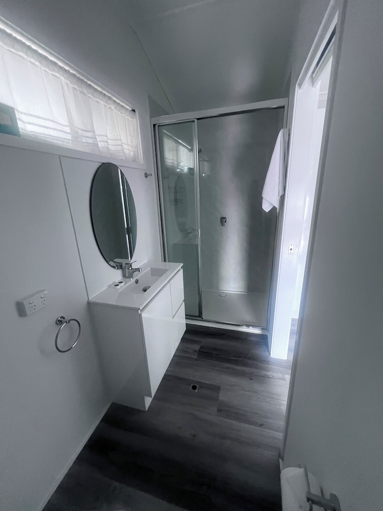 Studio, 1 Bedroom, Garden View - Photo 3