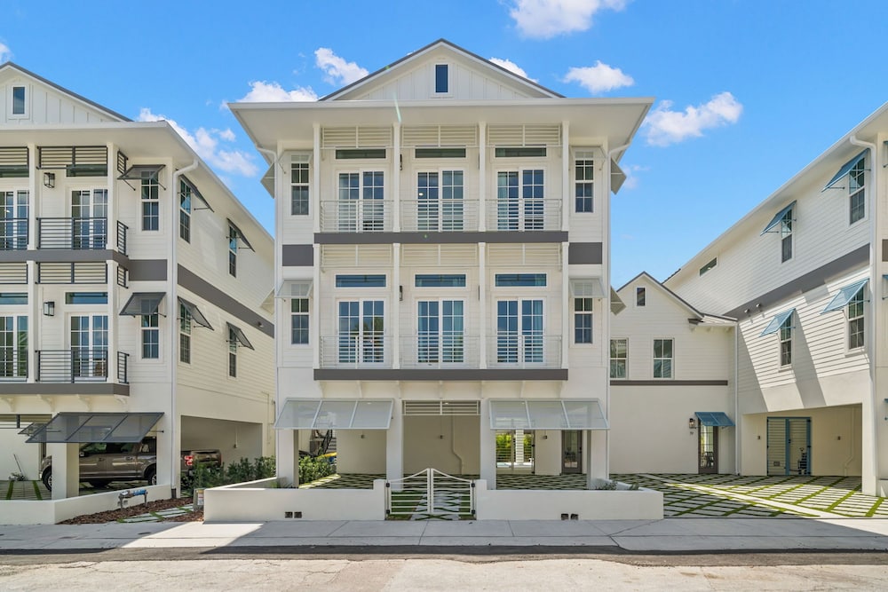 The Akoya Pearl - 2 Beach Homes Steps From CWB, Billede 58