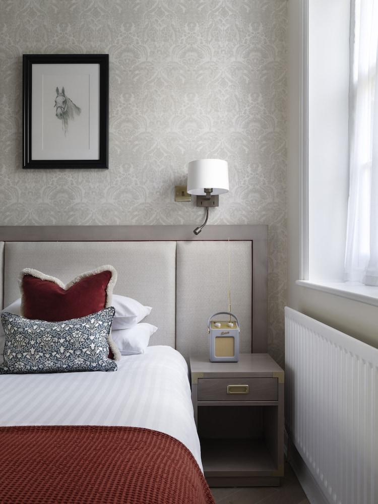 Standard Double Room (Mews) - Photo 2