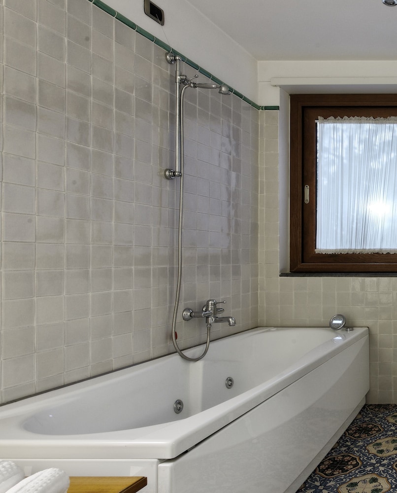 Suite, Terrace, Sea View - Photo 6