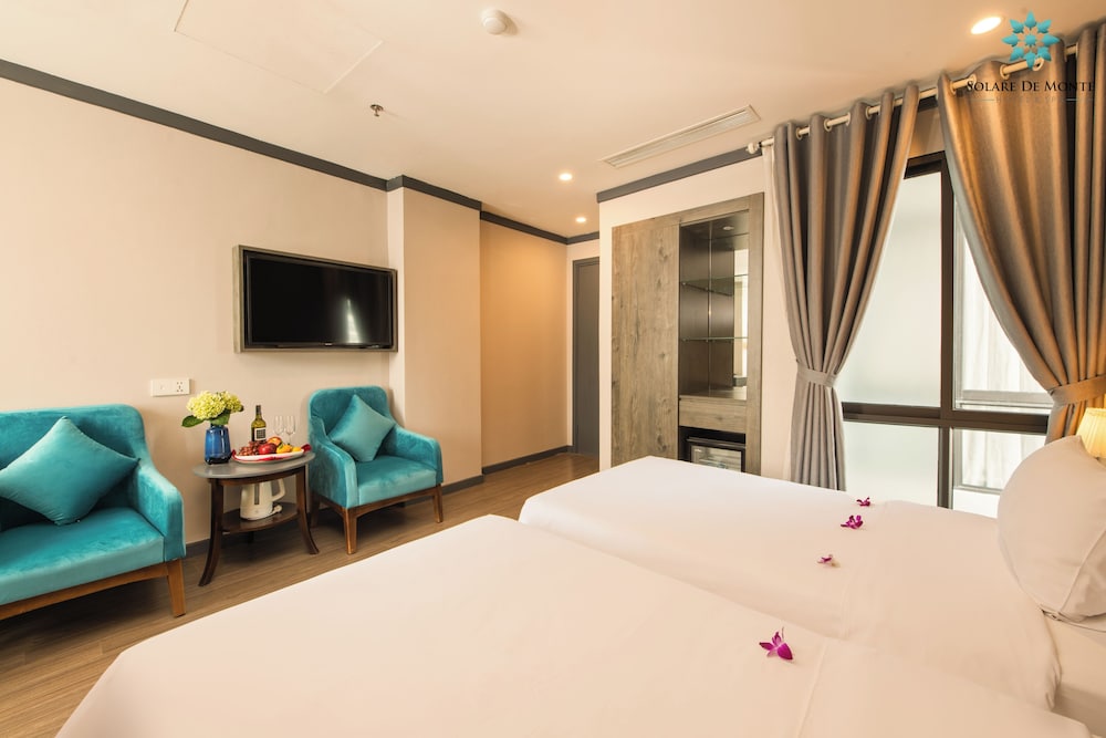 Deluxe Twin Room - No View photo 2