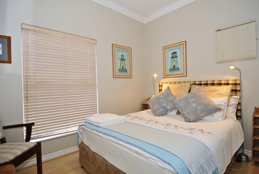 Honeymoon Suite (The Light House (5)) photo 1