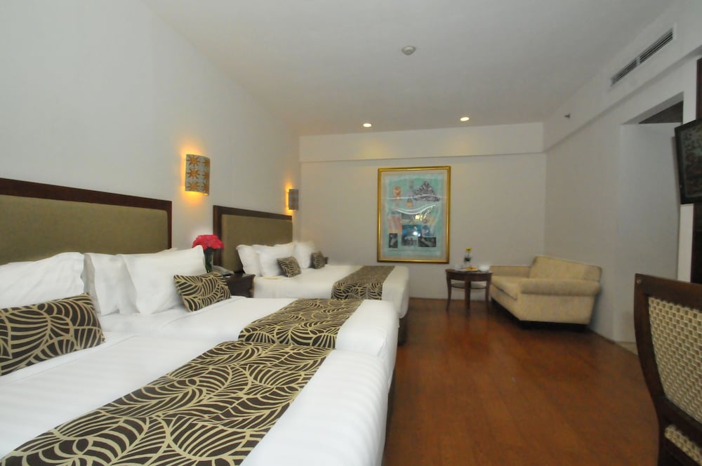 Family Room - Photo 7