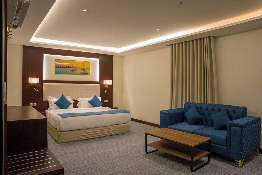 Economy Suite, 1 Bedroom, Housekeeping, City View