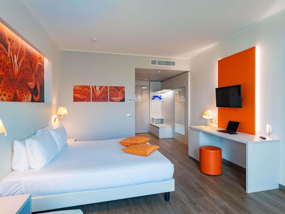 Executive Room, 1 Double Bed, Park View photo 1