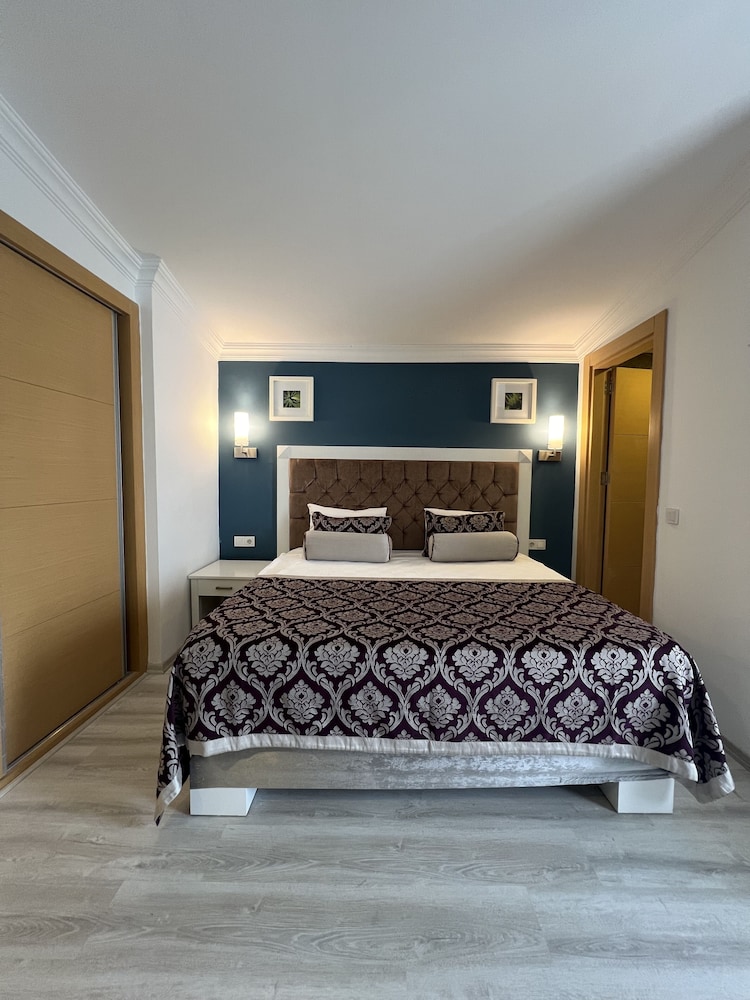 Family Suite, 2 Bathrooms