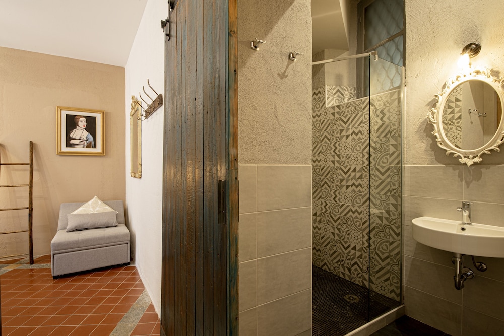 Deluxe Triple Room - Photo 4