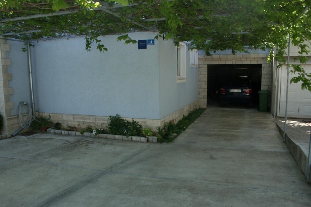 Apartment (Jaki - 150 m from beach - A3(4))