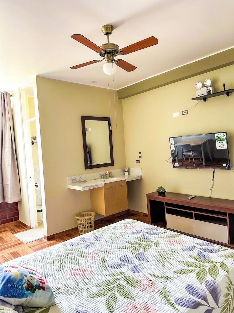 Traditional Room photo 1