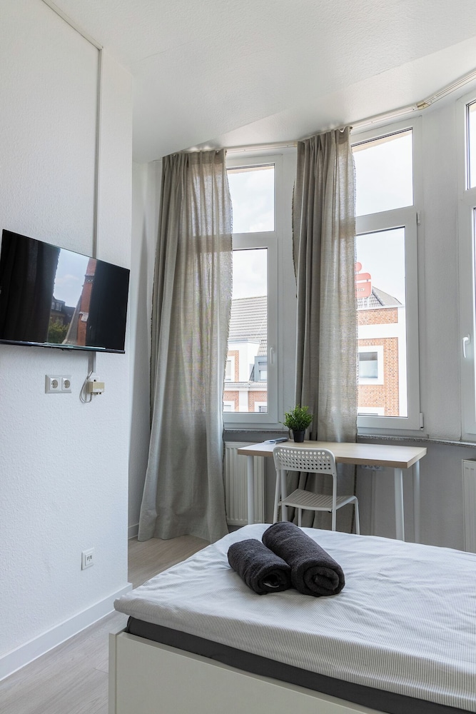 Basic Single Room photo 3