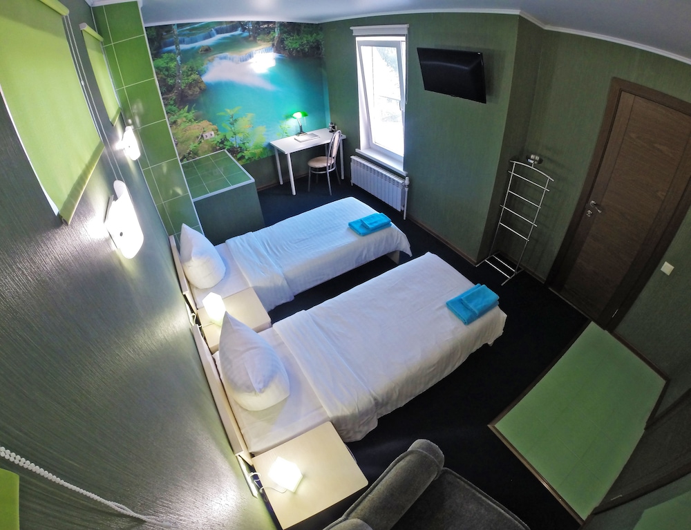 Standard Twin Room photo 2