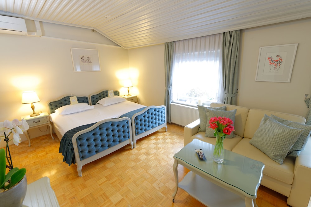 Studio Apartment for 2 people photo 2