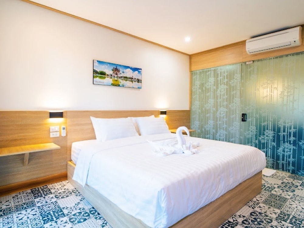 Deluxe Double Room - Photo 4