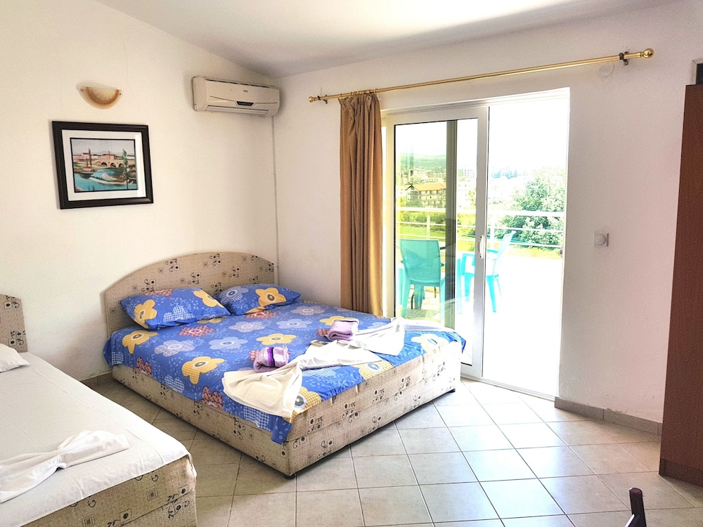 Comfort Studio, Partial Sea View