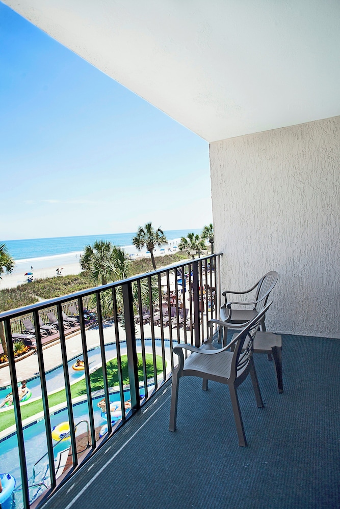 Schooner Oceanfront Junior Suite - Photo 7