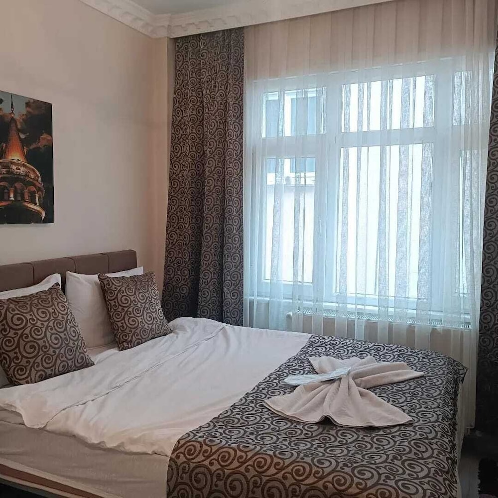 Economy Double Room photo 2