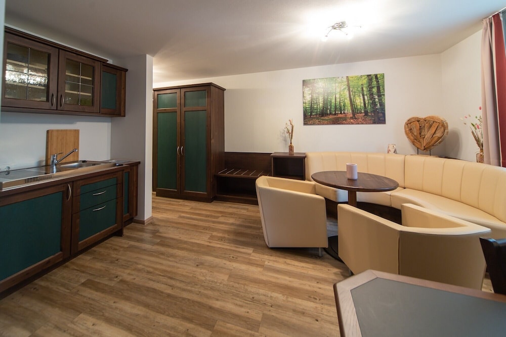 Deluxe Apartment