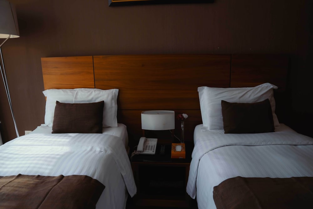 Deluxe Twin Room - Photo 5