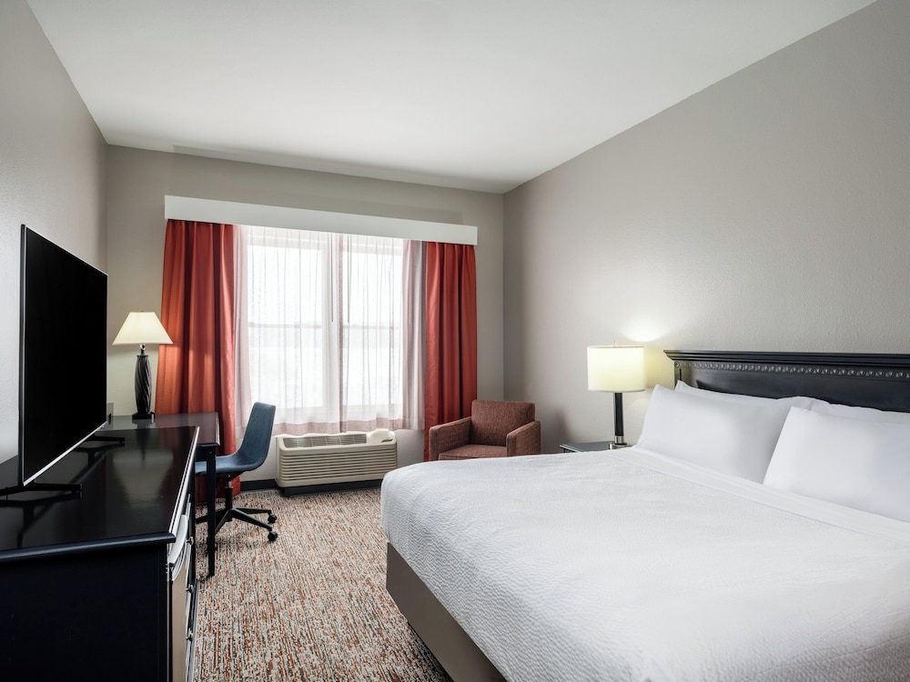 Suite, 2 Queen Beds - Photo 7