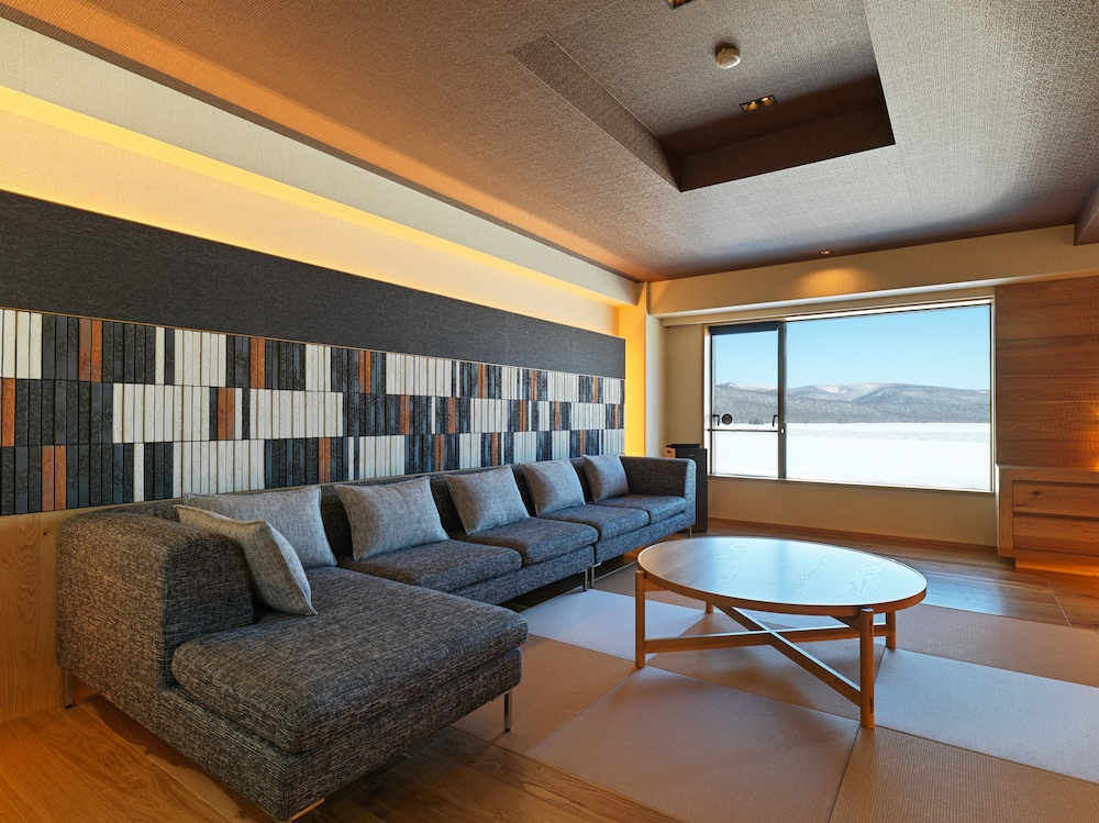 (WINGS) Lake View Deluxe Japanese Western Room, Non Smoking - Photo 5
