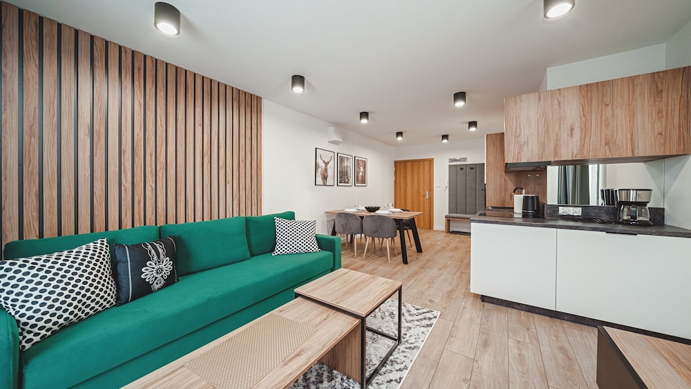 Apartment (C7) photo 1