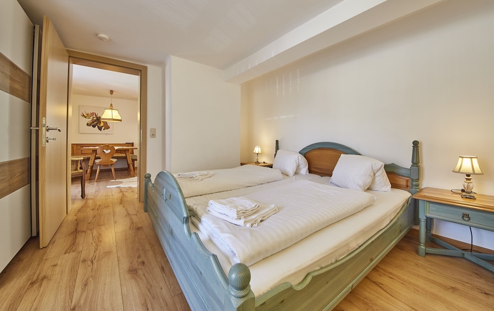 Apartment (Top 2) photo 3