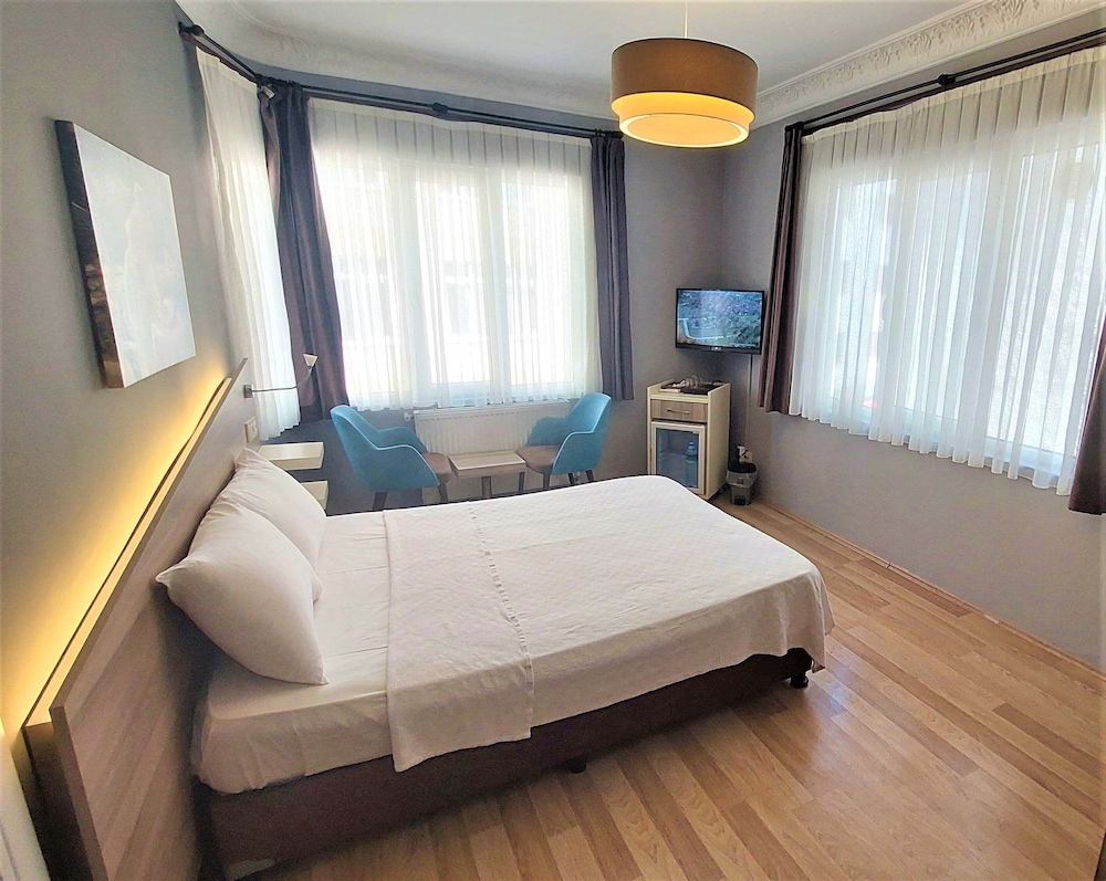 Standard Room photo 3