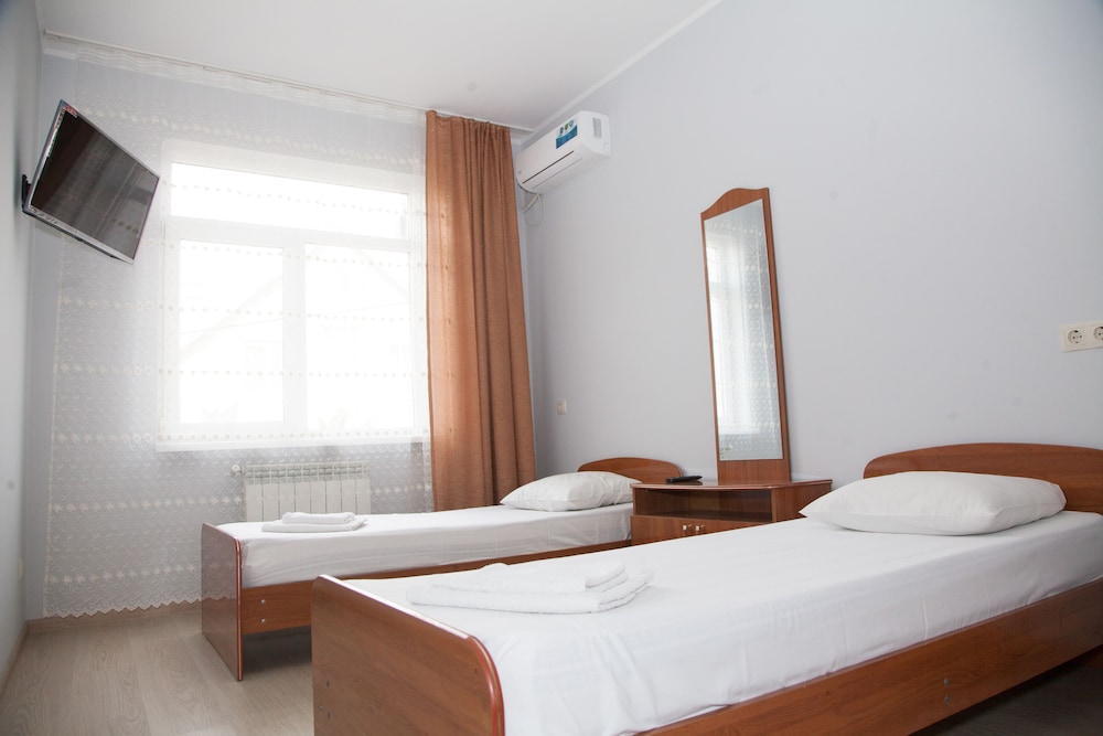 Standard Twin Room photo 1