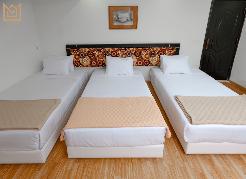 Comfort Triple Room