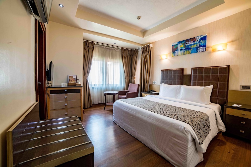 Comfort Room, 1 King Bed